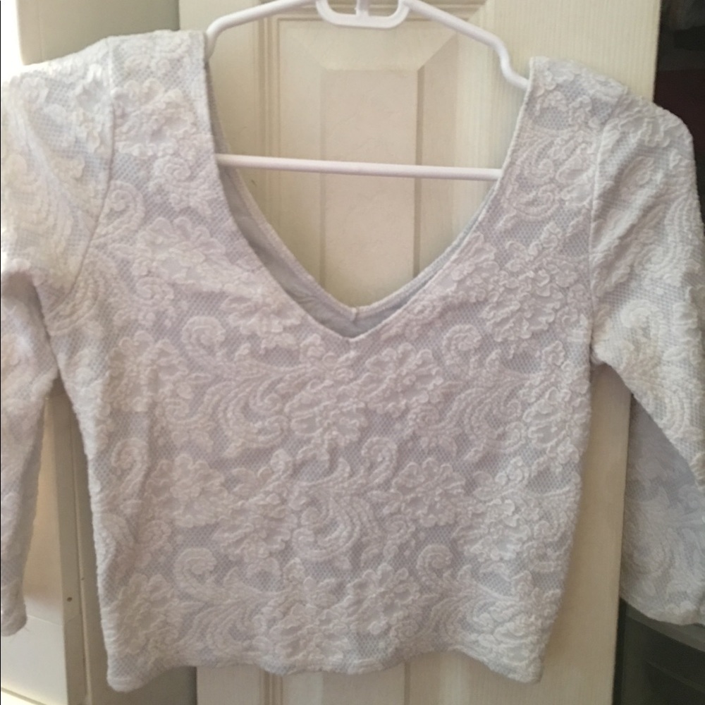 ABERCROMBIE LACE CROP TOP / SZ M