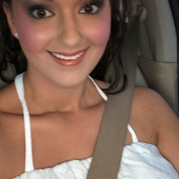 Meet your Posher, Amber - Picture 1 of 1