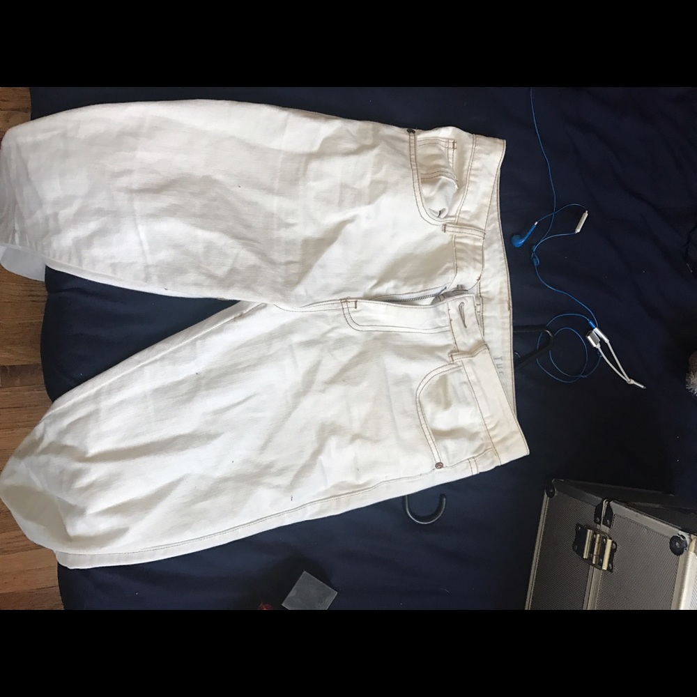 Cotton On White boyfriend jeans!