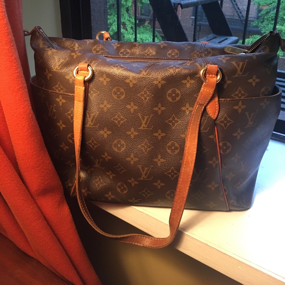 Louis Vuitton Totally MM