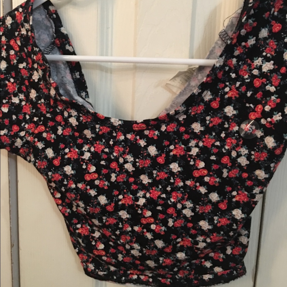 LA HEARTS FLORAL CROP TOP / SZ S