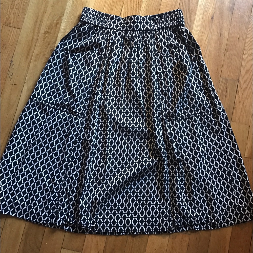 H&M Geometric Print Midi Skirt