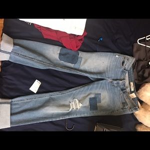 Hollister Distressed  jeans!