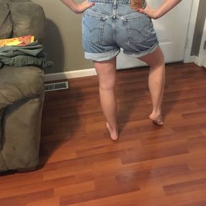 Vintage Levi's High Waisted Mom Shorts