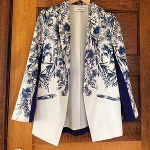 CAMEO COLLECTIVE FLORAL BLAZER