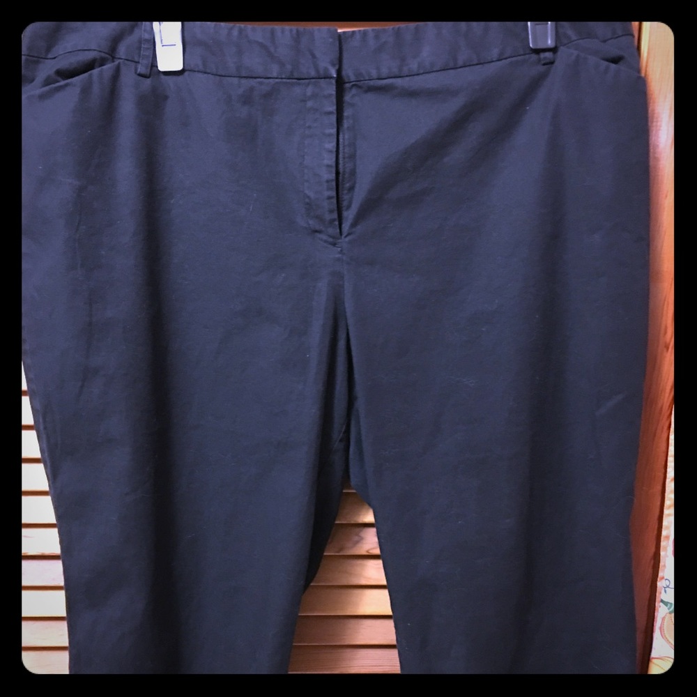 Charter Club black Capris