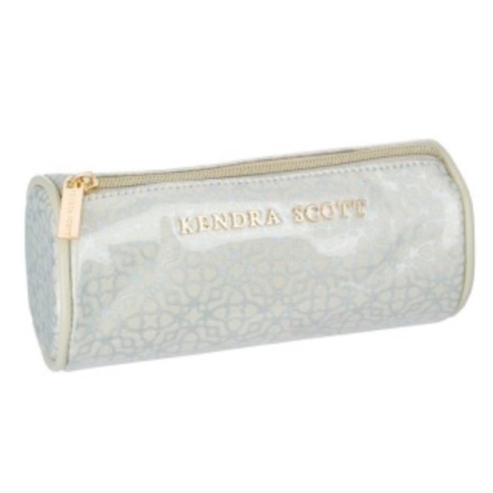 Kendra Scott Everyday travel case