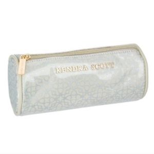 Kendra Scott Everyday travel case