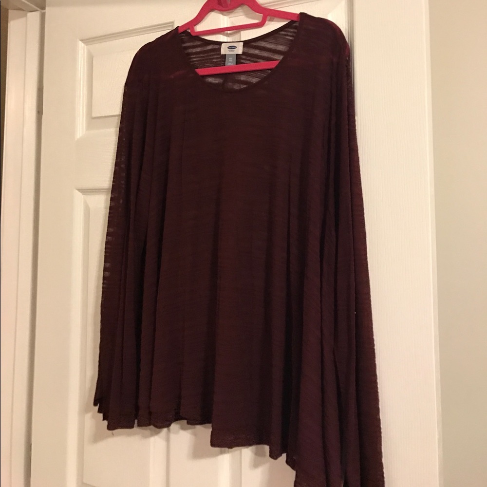 Old Navy top