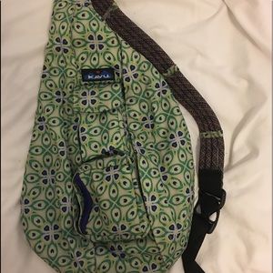 Kavu cross body bag