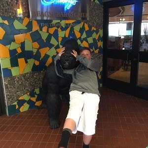 Meet your Posher, Treyvan