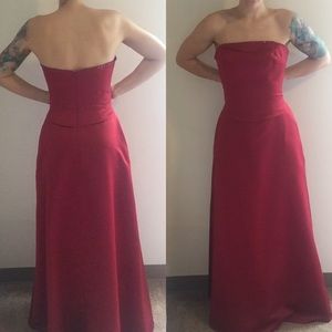 Jordan LIMITED 90s Red Prom Dress Size 6