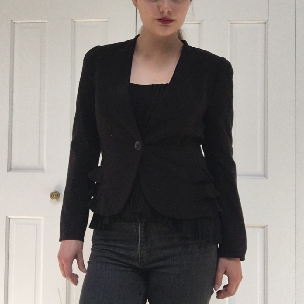 Black ruffled blazer H&M