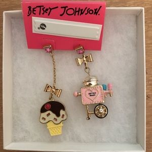 Betsey Johnson ice cream earrings