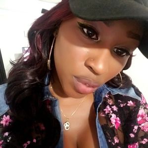 Meet your Posher, Shameika