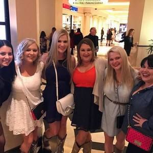 Meet your Posher, Jeanette