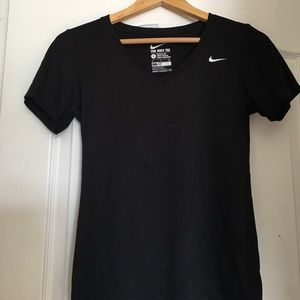 Nike workout top
