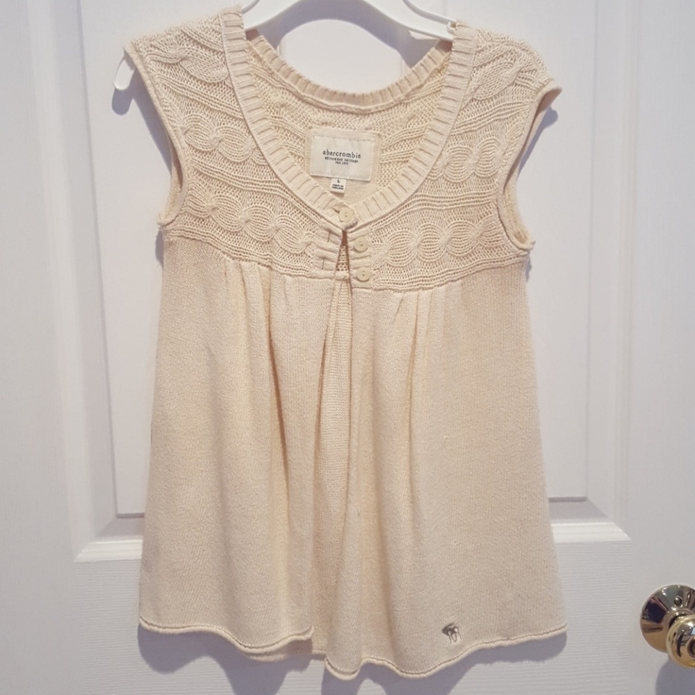 Cute caplseeve beige cardigan