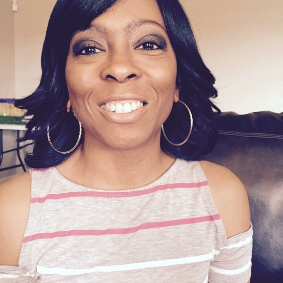 Meet your Posher, Colette - Picture 1 of 1