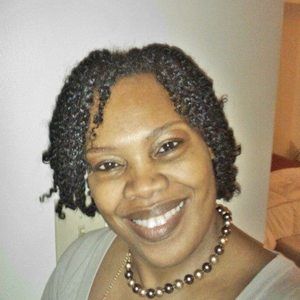 Meet your Posher, Evelyn