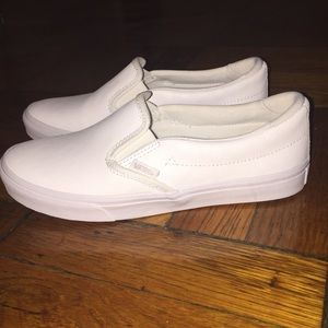 Like New Vans Sneakers