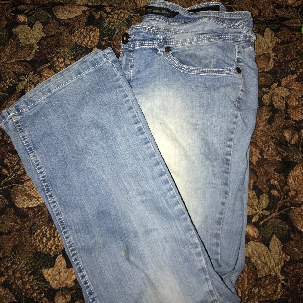 Light wash flare jeans! 13/14 Reg