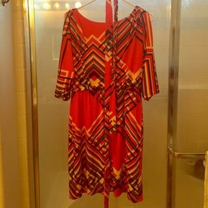 Jessica Simpson cocktail dress geometric pattern