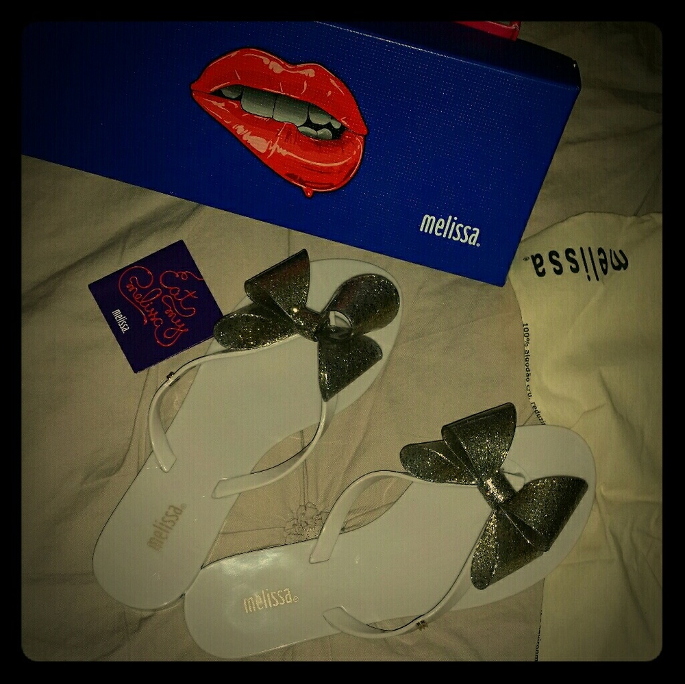 Melissa bow slipper