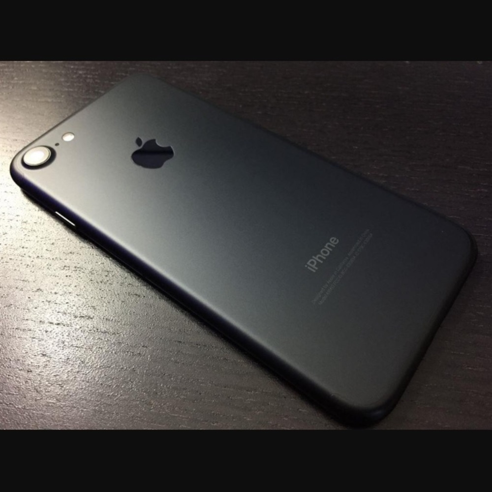 Apple iPhone 7 matte black