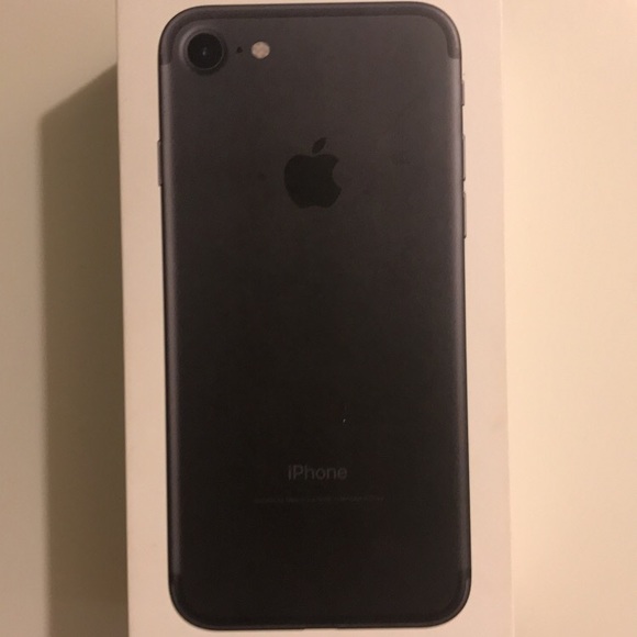 Apple iPhone 7 matte black - Picture 2 of 5