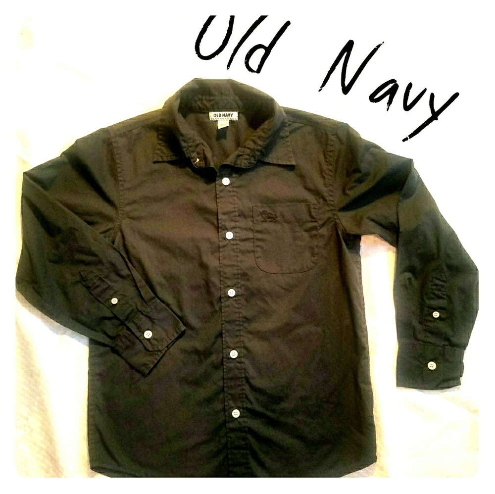 Boy's Old Navy shirt