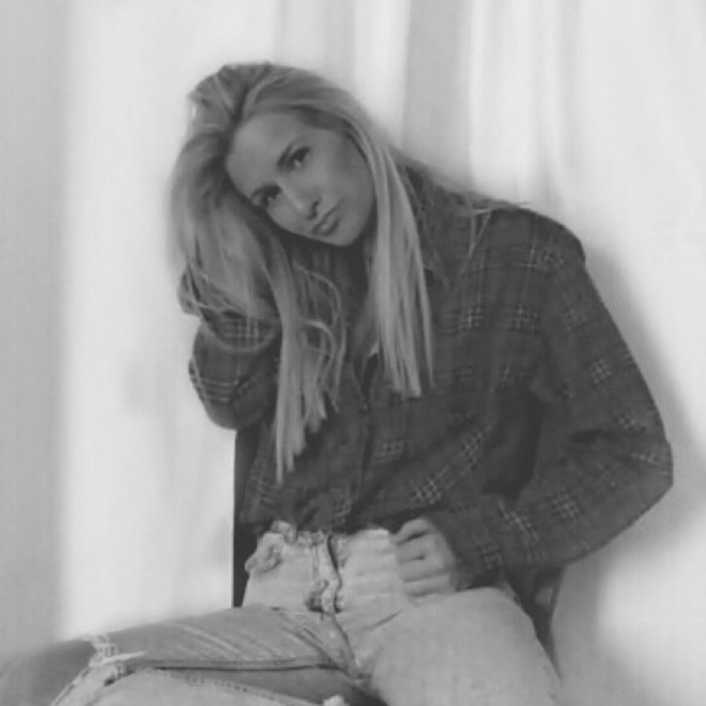 Meet your Posher, Ally