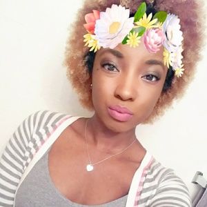 Meet your Posher, Jasmine