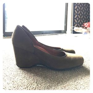 Olive green 2.5 inch retro heels