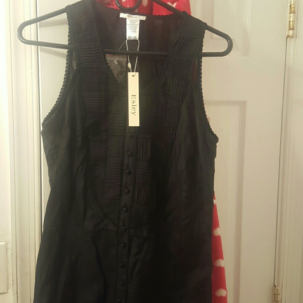 Dress - Picture 2 of 3