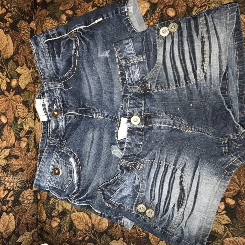 2 pairs of Maurice's jean shorts. Both size 13/14