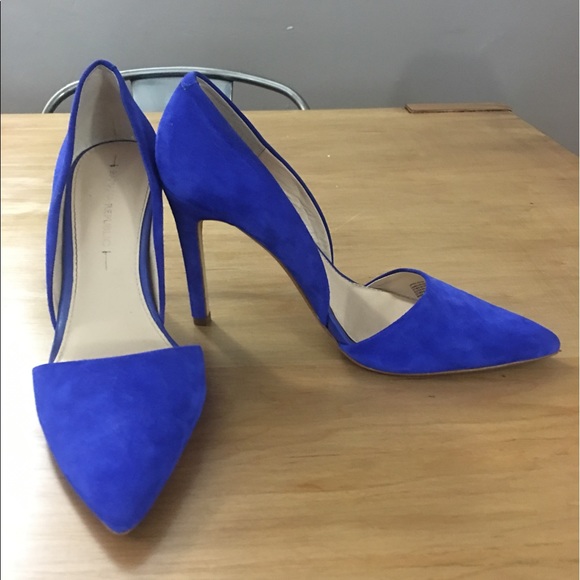 Banana Republic Shoes - Banana republic close toed heels