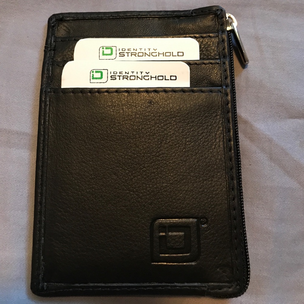 Identity Stronghold Wallet