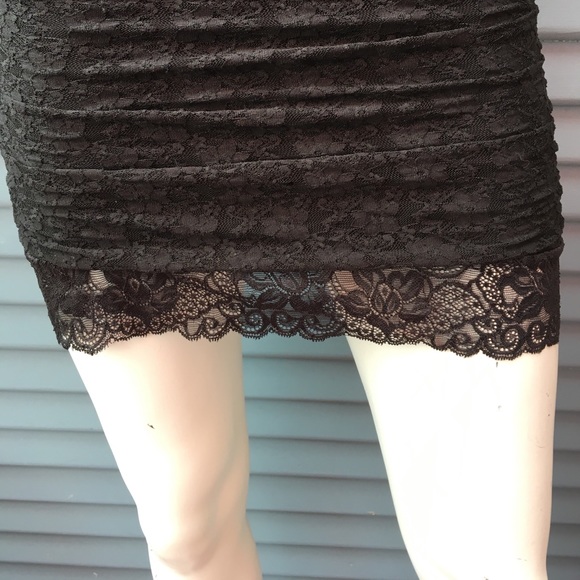 SOLD Black lace mini dress - Picture 5 of 6