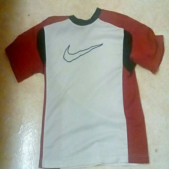 Nike t - Picture 1 of 3
