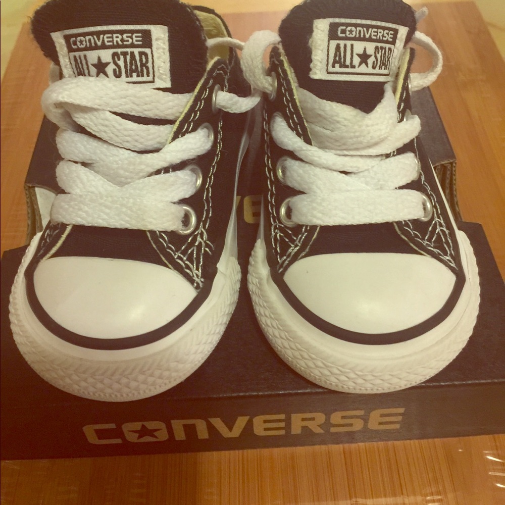 Infant Converse Chuck Taylor Low Top