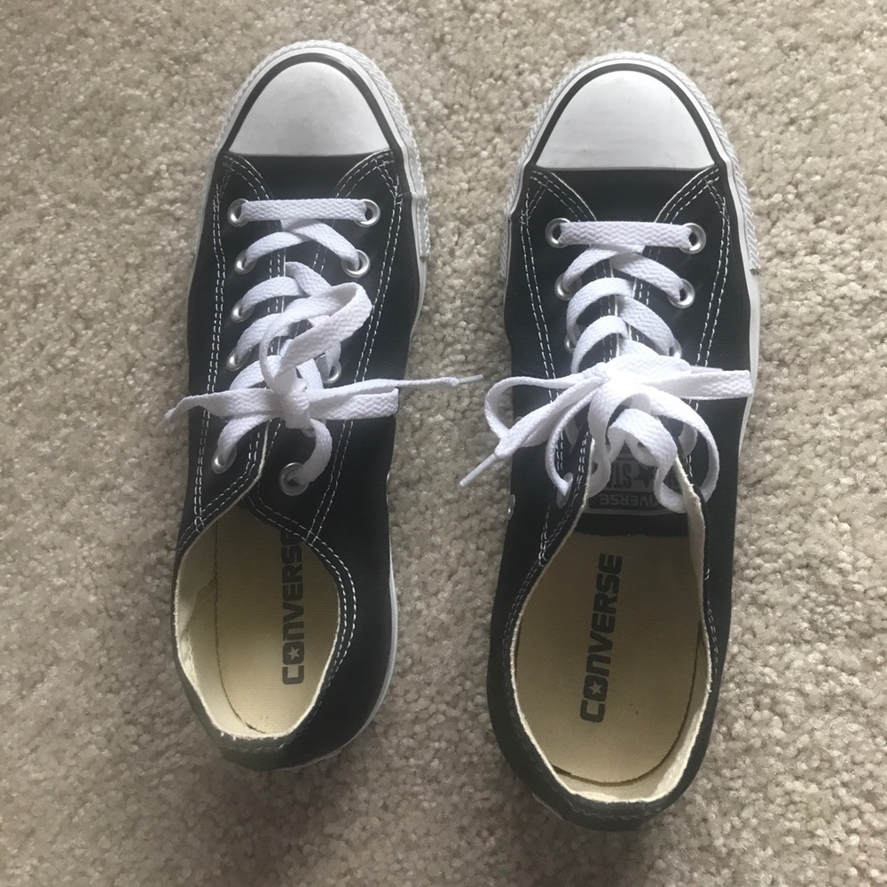 Shoes black converse