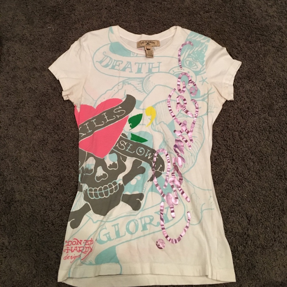 DONATING SOON - Ed Hardy Tshirt