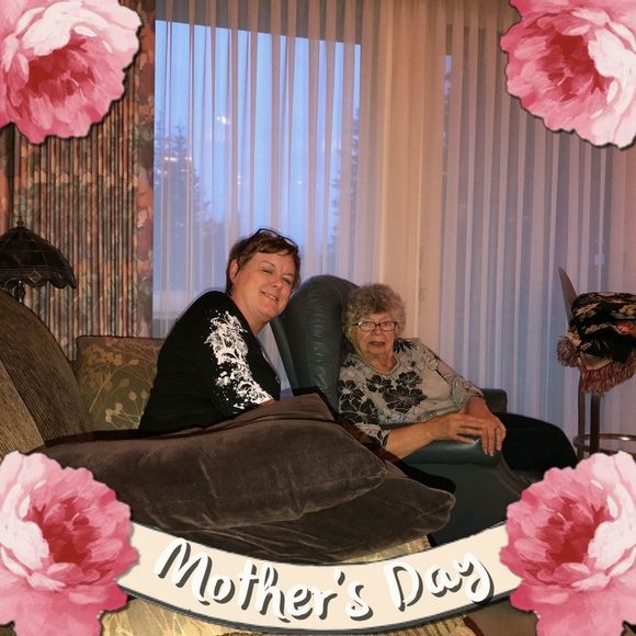 Meet your Posher, Christina - Picture 1 of 1