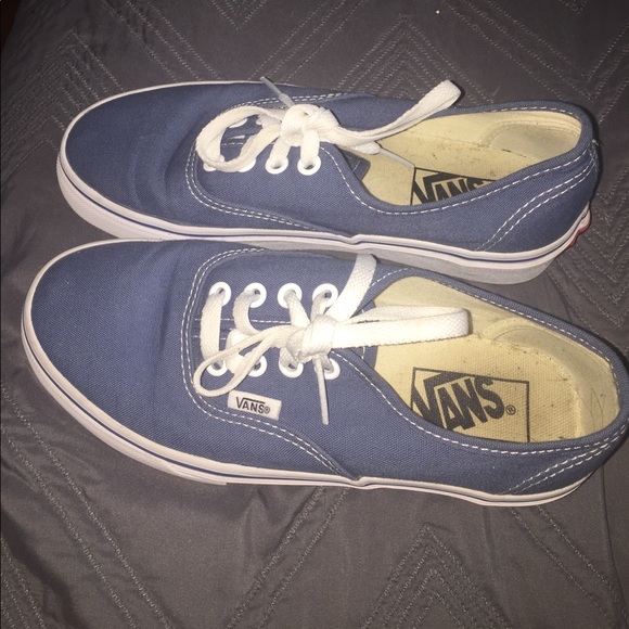 BRAND NEW VANS! WORN ONCE! BEAUTIFUL BLUE - Picture 1 of 2
