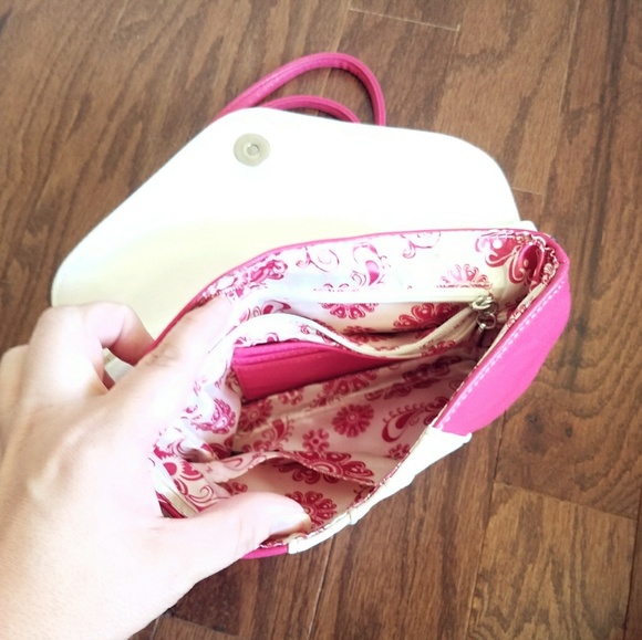 Abigail Grace Crossbody Clutch purse - Picture 3 of 3