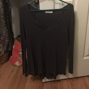 Dark grey long sleeve tee