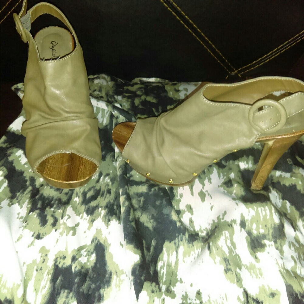 Shoes