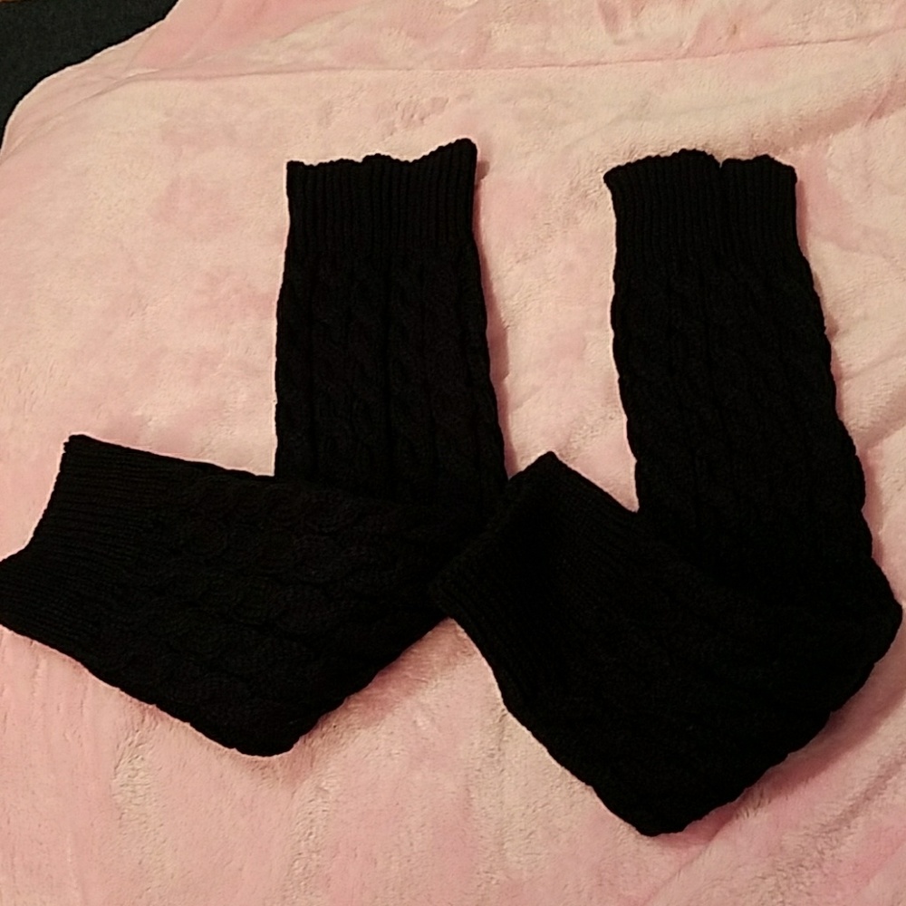 Black knit leg warmers NEW