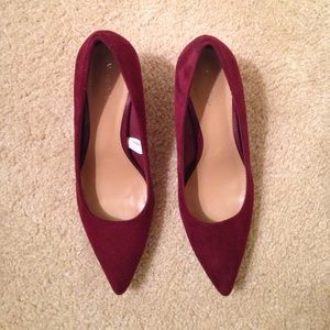 Merona Maroon Suede Heels